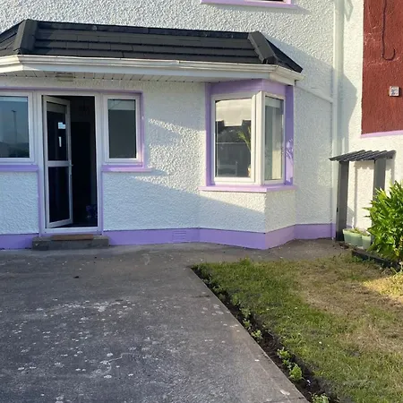 بيت للعطل Lilac - House